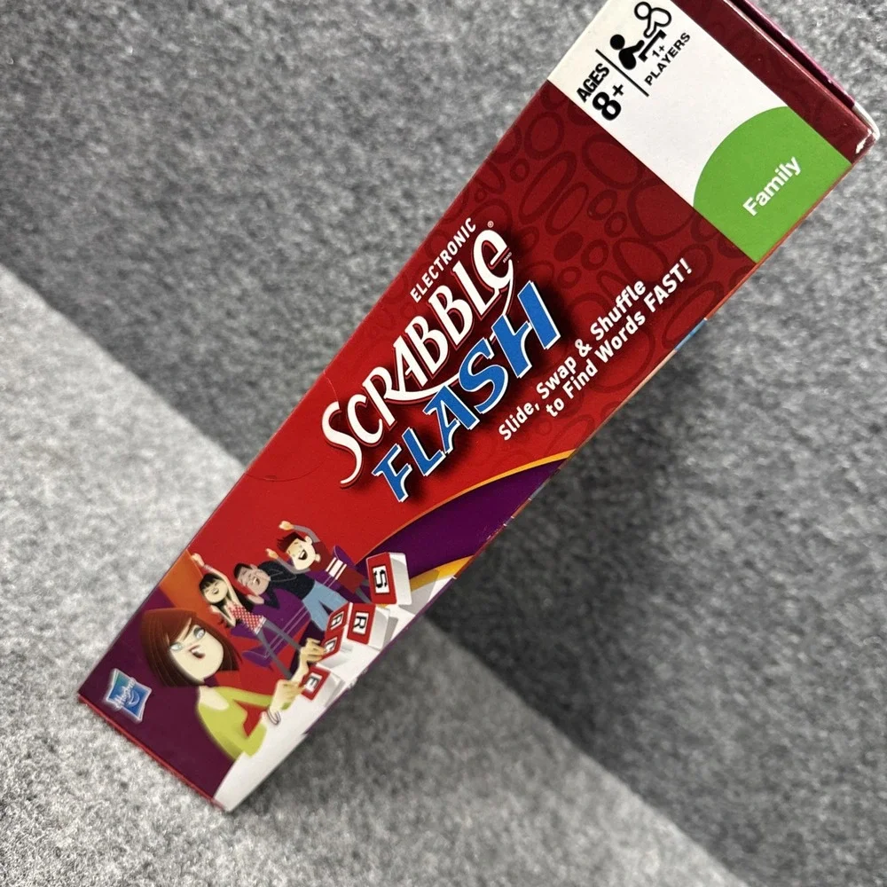 2010 Hasbro Scrabble Flash Electronic Word Family Age 8+ Game‎ New Sealed